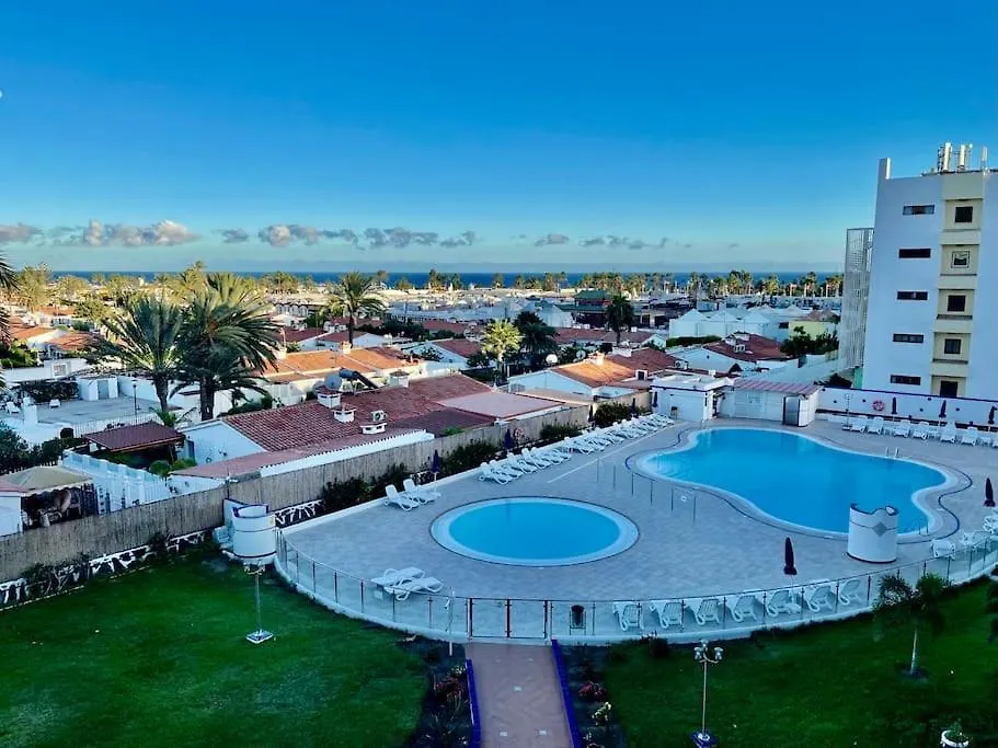 Tamaran 102 - Los Campos - Lux Garden Apt Near Dunes, Quiet-Central-Renovated San Bartolomé