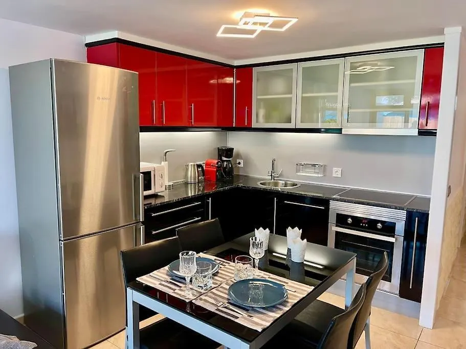 Tamaran 102 - Los Campos - Lux Garden Apt Near Dunes, Quiet-Central-Renovated San Bartolomé 0*,  Spanyolország