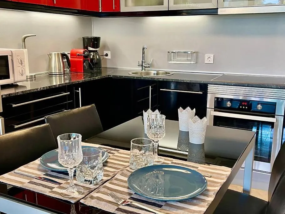 Tamaran 102 - Los Campos - Lux Garden Apt Near Dunes, Quiet-Central-Renovated San Bartolomé 0*,  Spanyolország