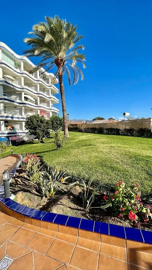 Apartman Tamaran 102 - Los Campos - Lux Garden Apt Near Dunes, Quiet-Central-Renovated San Bartolomé
